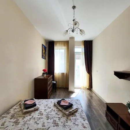 High Esteta Mini Apartment